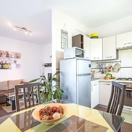 Apartman Bolt *